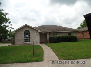 13134 Green Valley Dr, Balch Springs, TX 75180