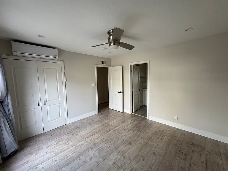 14332 Valeda Dr — Photo 12