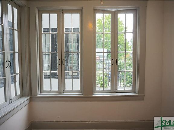 4th image of 2411 Habersham St APT 5