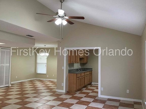 5th image of 11715 Minto Ct