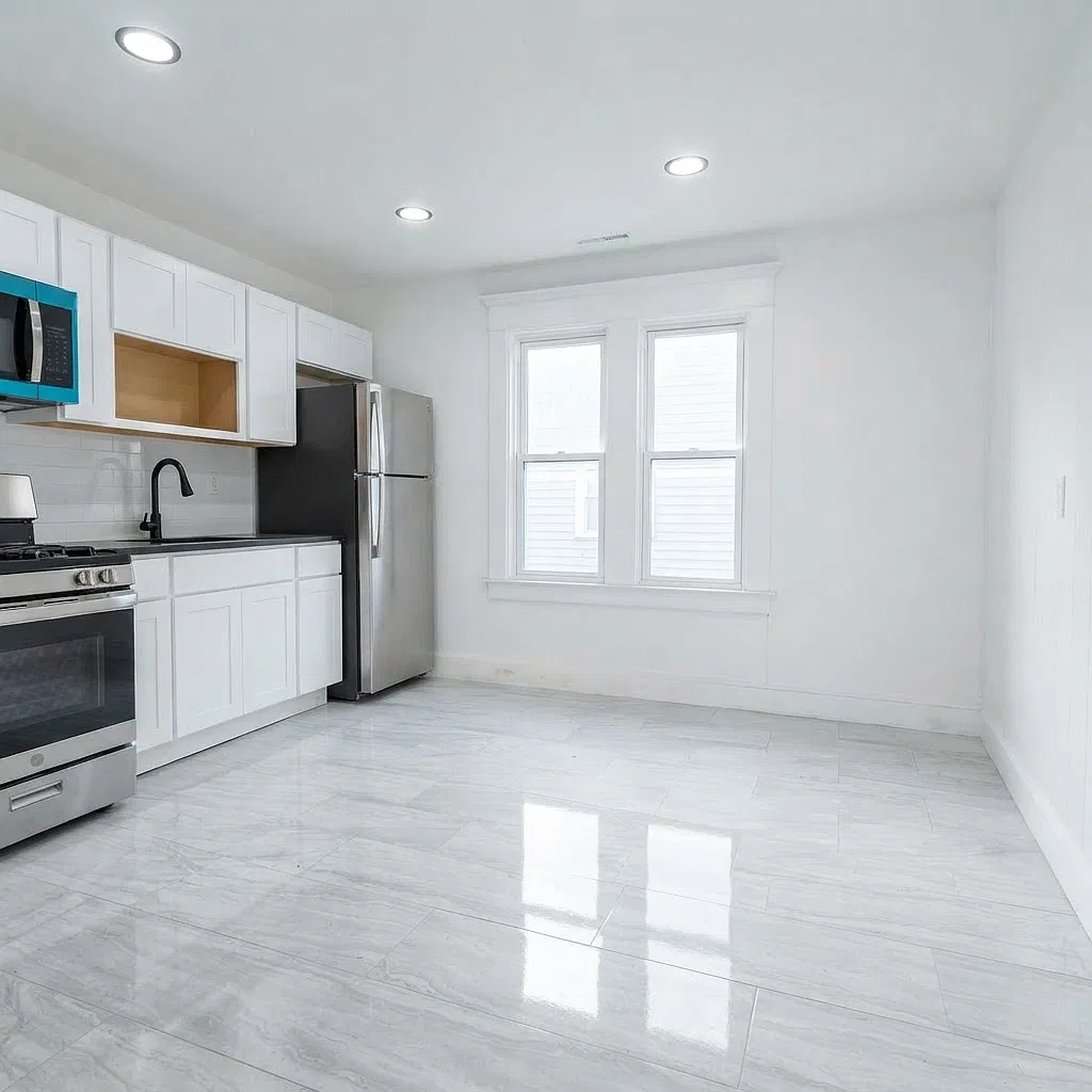 3 bed, 1124 sqft, $1,850 — Photo 1