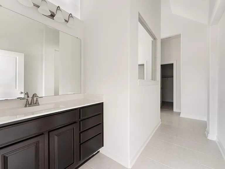 Master bathroom: right half