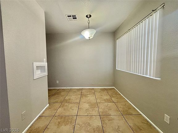 3rd image of 720 N 10th St