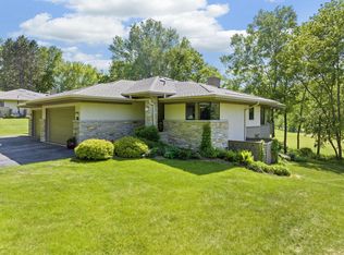 108 Aspen Glen Dr, Spring Green, WI 53588