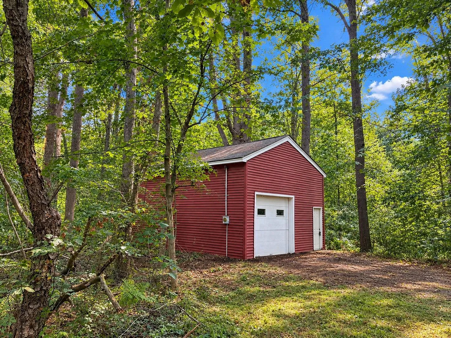 4 bed, 2.5 bath, 1980 sqft, $4,000 — Photo 4