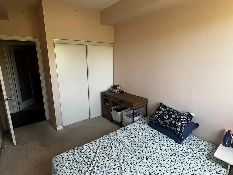 1077 Gordon St W #119 — Photo 11