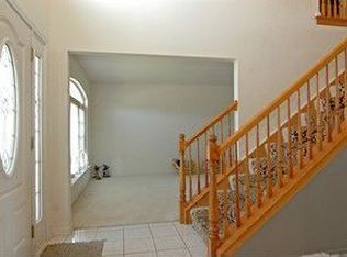 18551 Willow Ave, Country Club Hills, IL