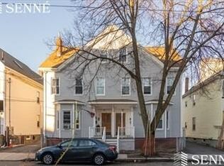 21 Everett Ave #21, Somerville, MA 02145