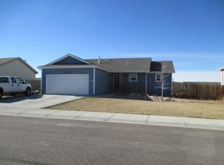 632 Wagon Trl, Evansville, WY 82636