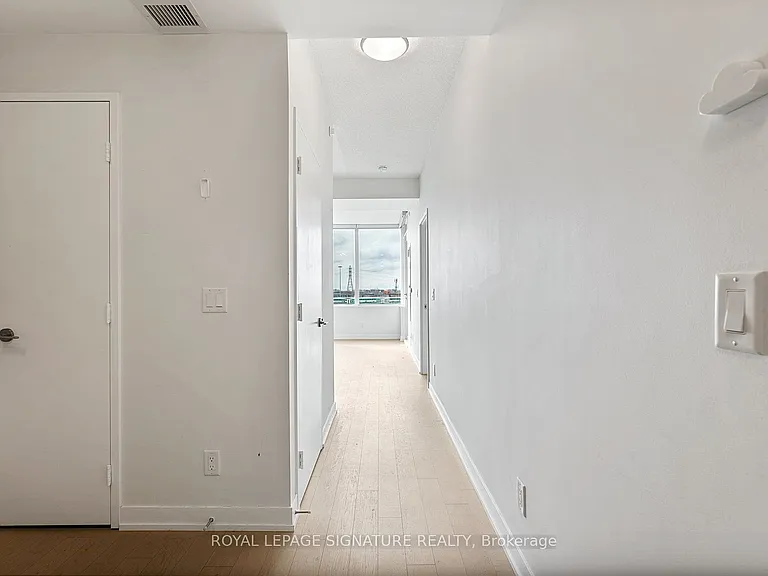 120 Bayview Ave #S308 — Photo 2