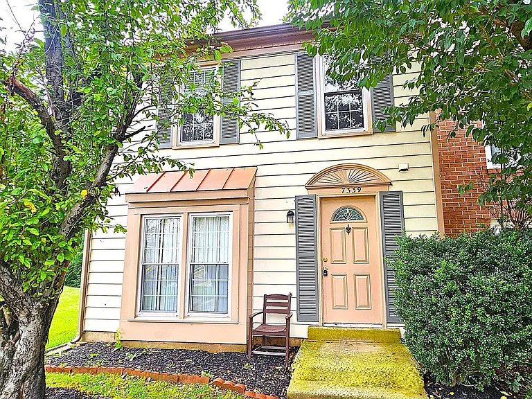7339 Rokeby Dr — Photo 27