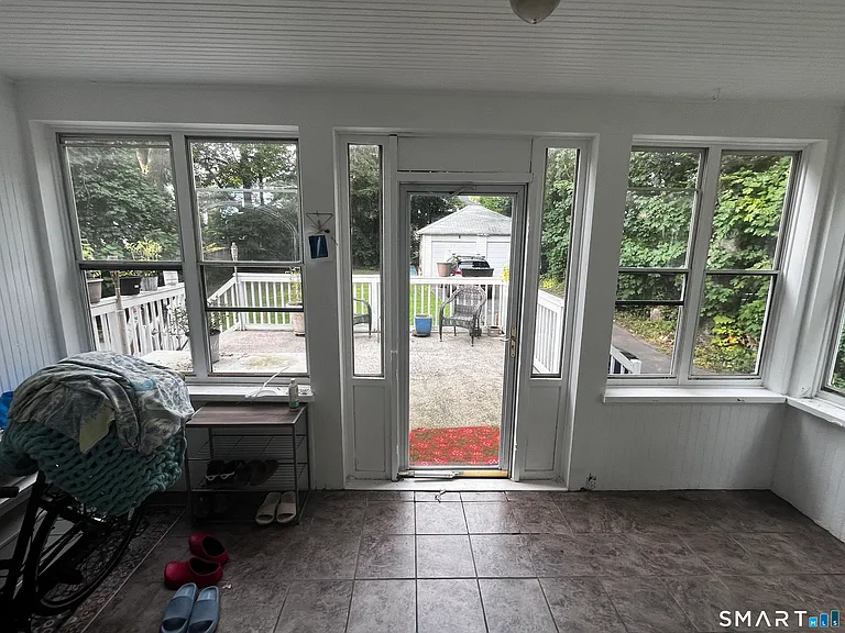 21 Elmwood Rd — Photo 25