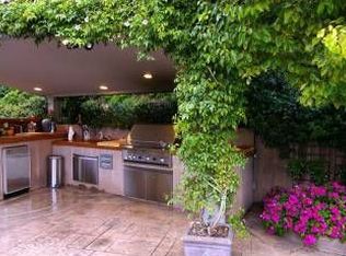 17 Partridge Ct, San Rafael, CA 94901