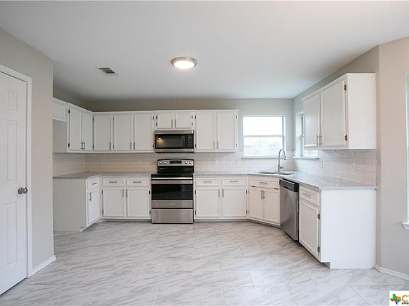 5th image of 2605 Curtis Dr