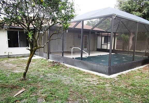 2nd image of 2250 Lakeshore Cir