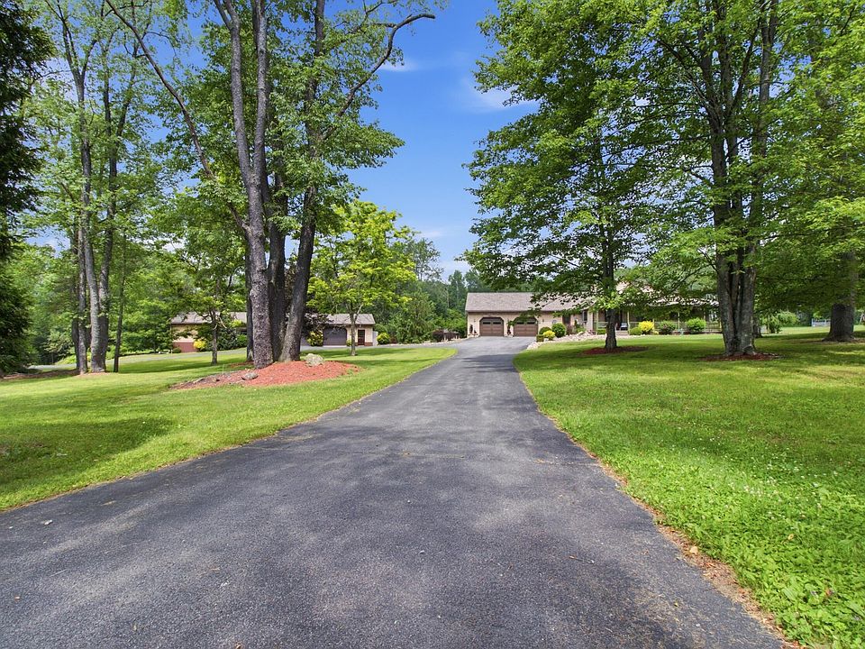 1st image of 115 Jackson Rd