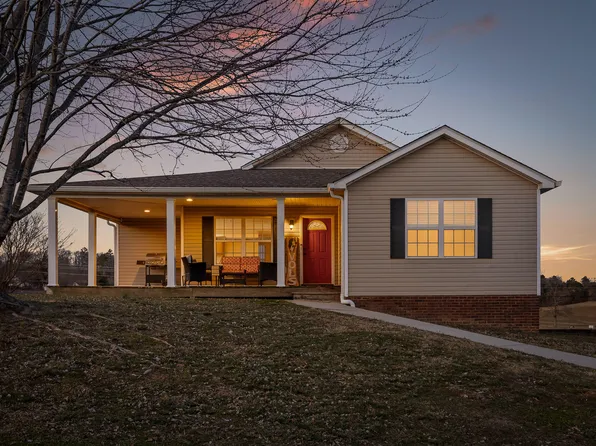 218 Heather Oaks Trl SE, Cleveland, TN 37323