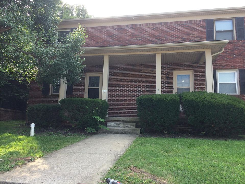 1st image of 1651 Foxhaven Dr APT 1