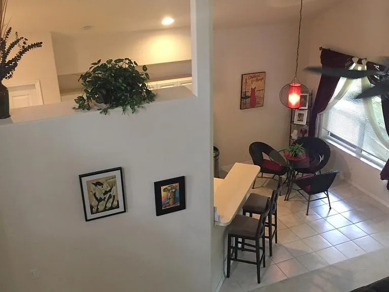 1054 Jardin Dr — Photo 23