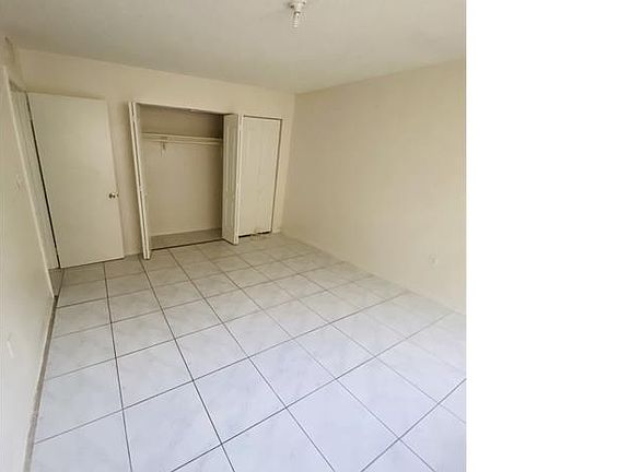 4th image of 13550 NE 10th Ave APT 10