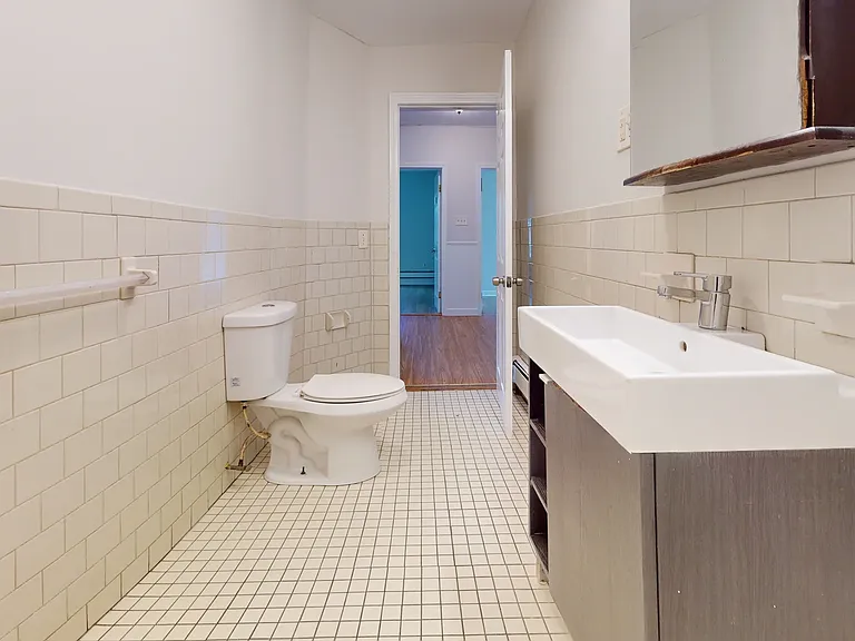11 Wendover St #2 — Photo 18