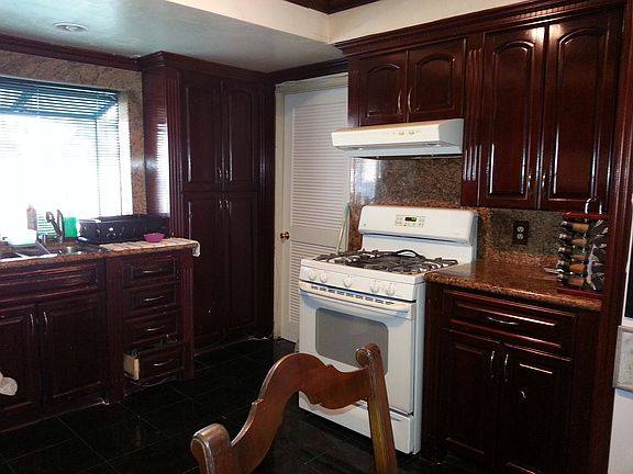 4th image of 10270 Monte Vista Ave