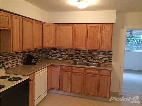2nd image of 6212 N Thatcher Ave