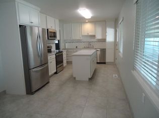 628 Grove St, Half Moon Bay, CA 94019