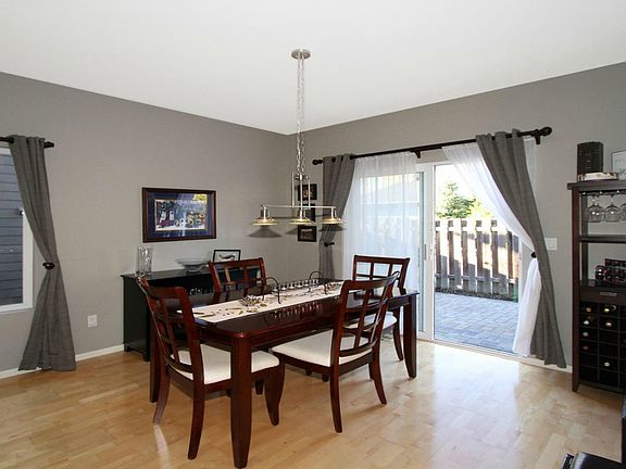 5th image of 25142 SE 43rd Pl