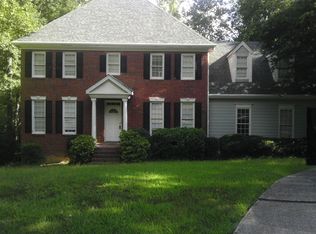 3413 Kenilworth Ct, Snellville, GA 30039