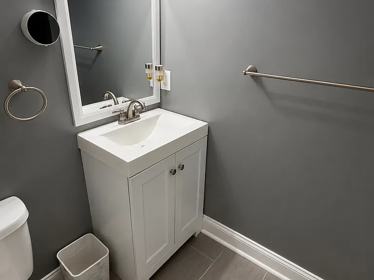 1216 E Cold Spring Ln — Photo 19
