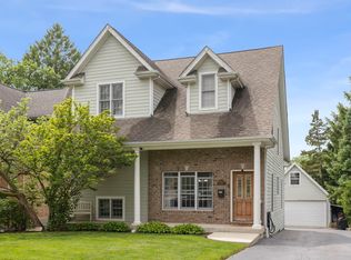 4528 Middaugh Ave, Downers Grove, IL 60515