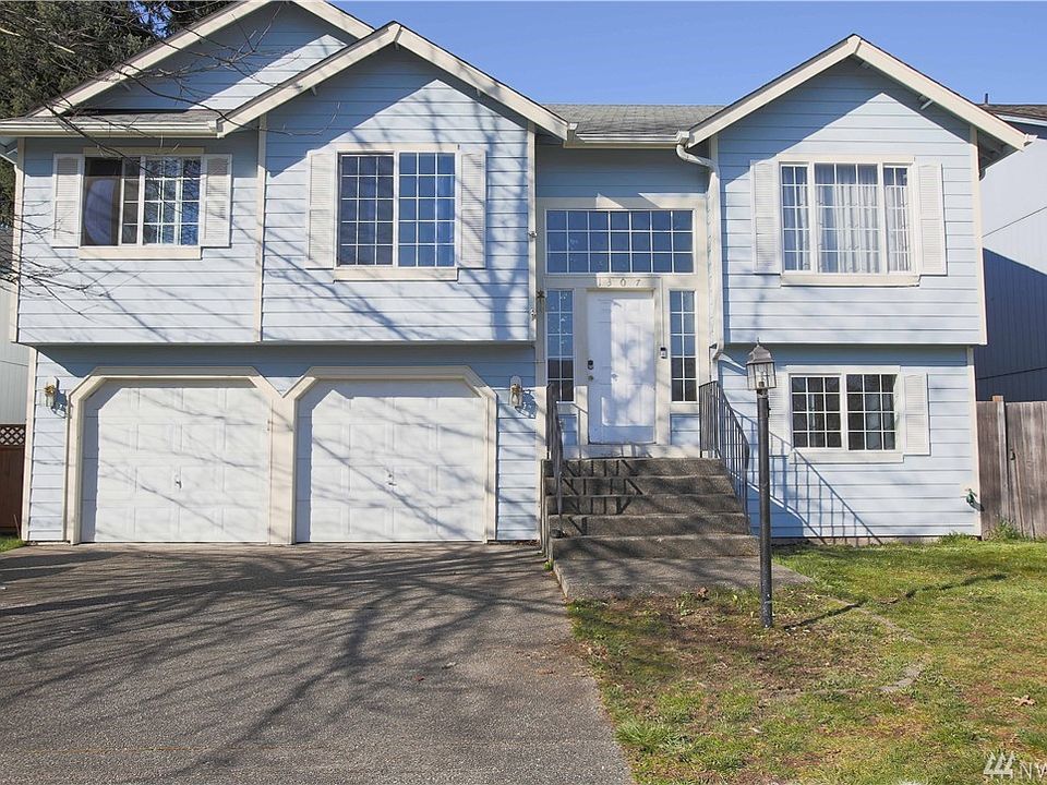 1st image of 1307 179th Street Ct E