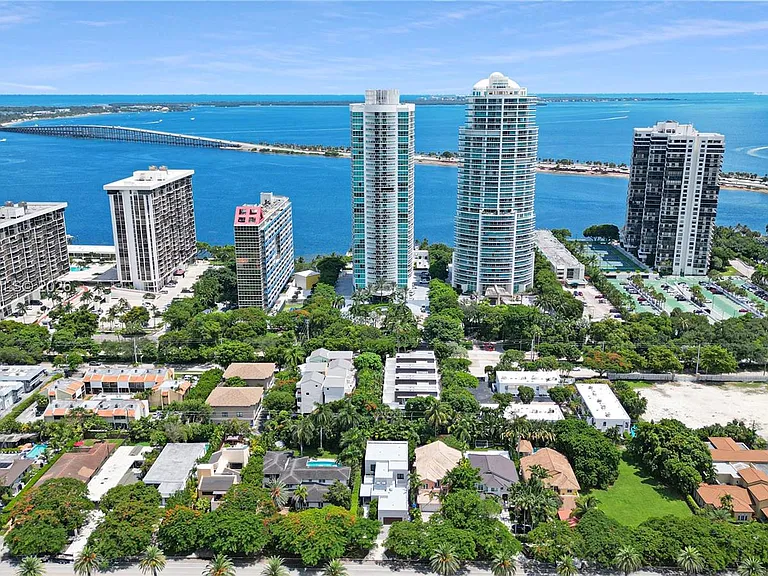 2101 Brickell Ave #1812 — Photo 54
