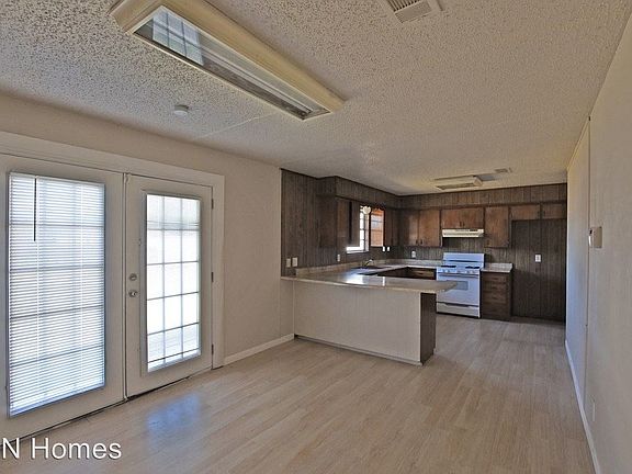 3rd image of 6607 Ector Ave
