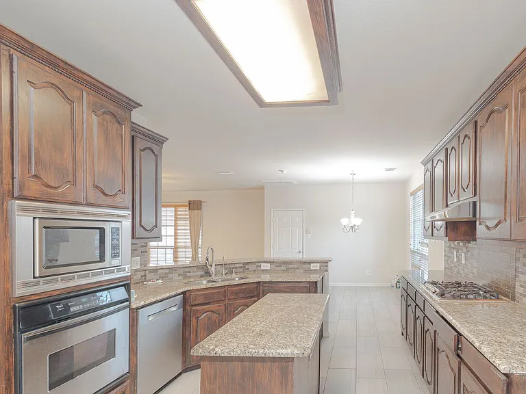 1200 Talley Ln — Photo 42