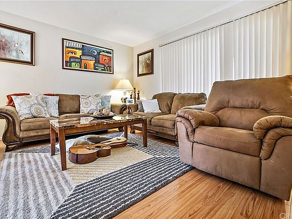 4th image of 8766 Wyngate St