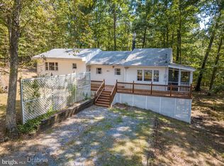 160 Mighty Oak Ln, Hedgesville, WV 25427