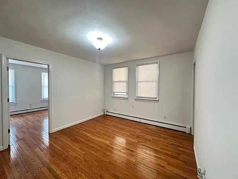 89 W 21st St #1 — Photo 8