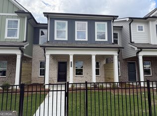 3265 Lake Carlton Rd, Loganville, GA 30052