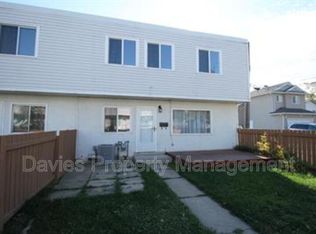 12714 115th St NW #4, Edmonton, AB