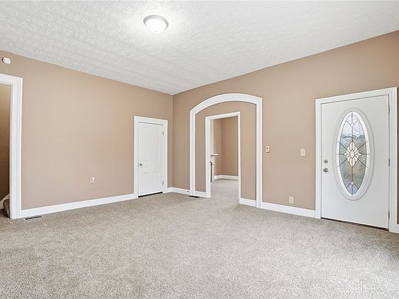 4th image of 1417 W Main St