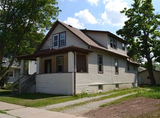 1236 Day St, Green Bay, WI 54302