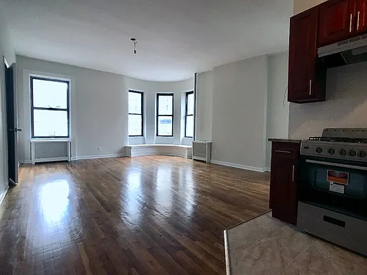 Rented by Sovereign Realty NYC | media 8
