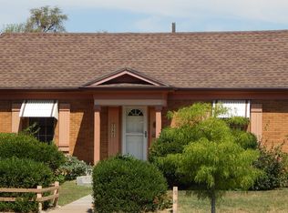2702 W Douglas Ave, Wichita, KS 67203