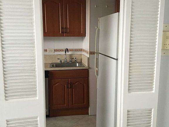 2nd image of 6115 97th St APT 12E