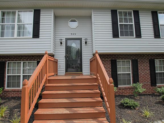 2nd image of 309 Blackhawke Dr Lot 57