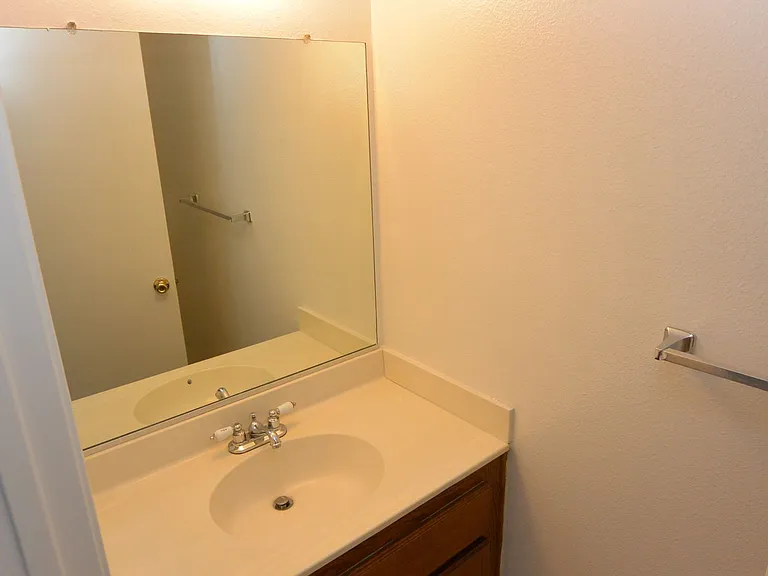 BRE3803 — Photo 11