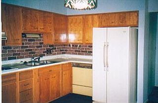 2nd image of 2916 Peterson Ln