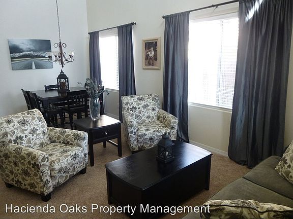 2nd image of 2703 S Niverth Pl